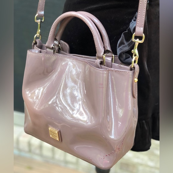 Dooney & Bourke Patent Leather Small Brenna Satchel Dark Brown Strap - Picture 3 of 15